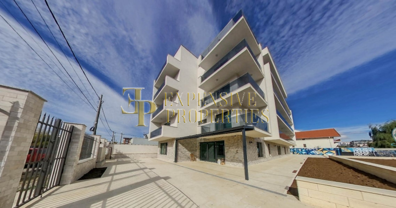 Hotel de vanzare in Navodari: Oportunitate Unică de Investiție: exterior