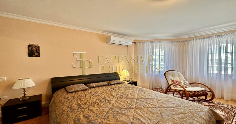 Casa de vanzare în Mamaia Nord | Vila de vanzare cu 8 camere: Promenada: dormitor