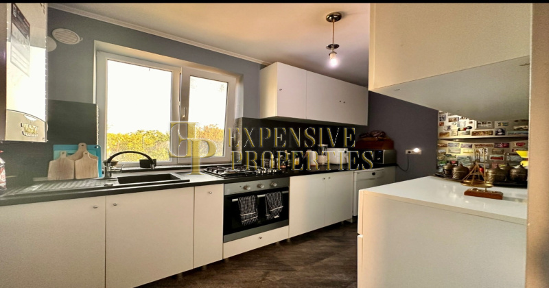 Casa (vila) de vanzare jud.Constanta: Palazu Mare ⭐ 2 etaje   8 camere: Residence Pomaria: 