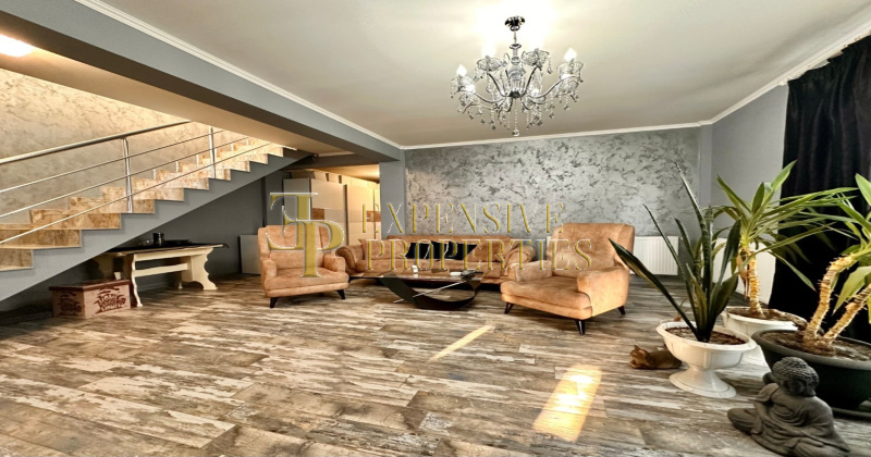 Casa (vila) de vanzare jud.Constanta: Palazu Mare ⭐ 2 etaje   8 camere: Residence Pomaria: 