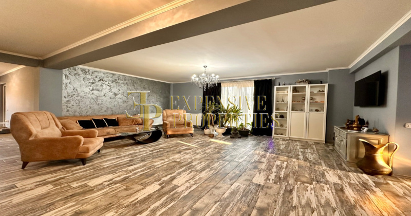 Casa (vila) de vanzare jud.Constanta: Palazu Mare ⭐ 2 etaje   8 camere: Residence Pomaria: 