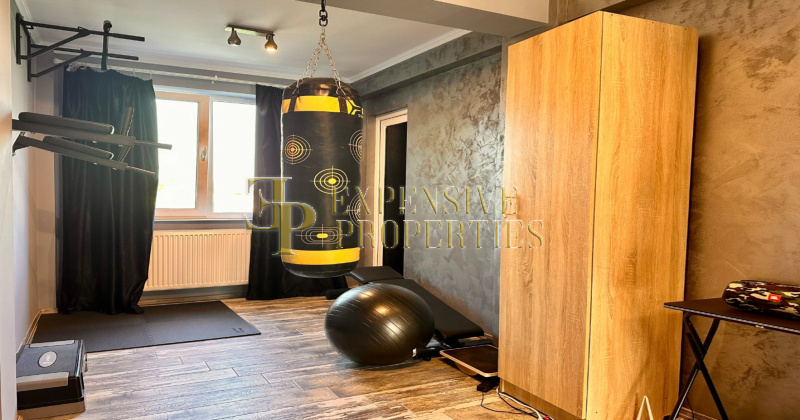 Casa (vila) de vanzare jud.Constanta: Palazu Mare ⭐ 2 etaje   8 camere: Residence Pomaria: 