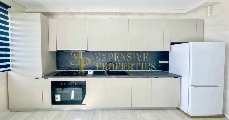 Apartament cu 2 camere in Navodari, de vanzare: 0724 126 766: Blue Heaven Bucatarie